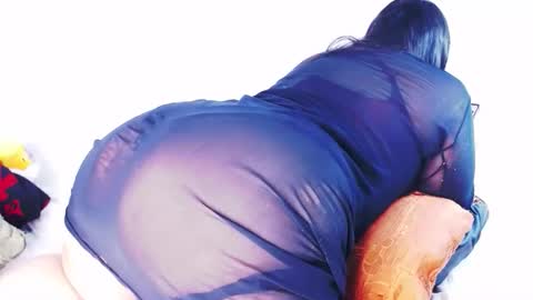 Piscies Ass online show from 12-18-25, 07:14