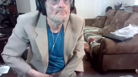 pitfalll online show from 01-04-25, 08:16