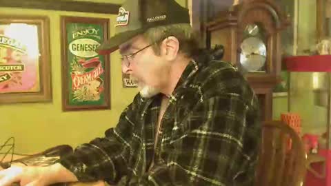 Snapshot of pitman1 chatting on 03-03-26, 01:17 PitMan1 online show from 03-03-26, 01:17