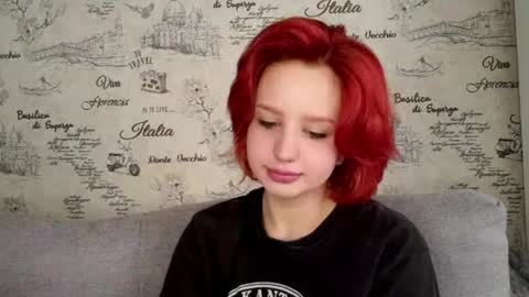 Caroline online show from 04-25-26, 04:15