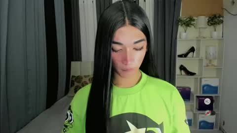 pixiedoll_ online show from 02-27-26, 07:19