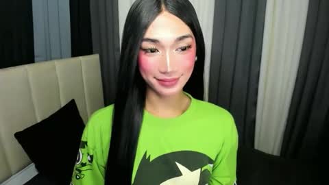 Snapshot of pixiedoll_ chatting on 05-07-26, 05:07 pixiedoll_ online show from 05-07-26, 05:07