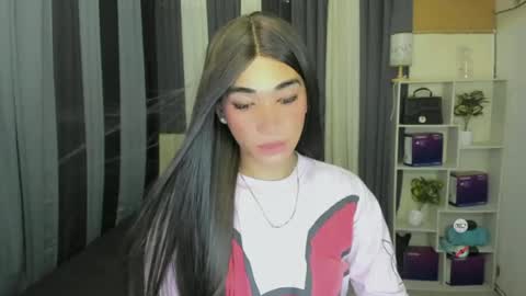 Snapshot of pixiedoll_ chatting on 06-22-26, 03:25 pixiedoll_ online show from 06-22-26, 03:25