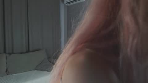 Snapshot of pixiesdoll_ chatting on 07-16-26, 06:03 Mila online show from 07-16-26, 06:03