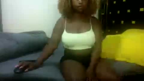 Snapshot of pixietease1 chatting on 06-19-26, 08:40 pixietease1 online show from 06-19-26, 08:40