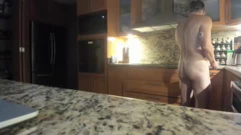 Snapshot of pixsterbob chatting on 12-02-25, 10:31 pixsterbob online show from 12-02-25, 10:31