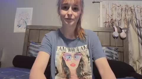 Snapshot of pizzedwife chatting on 07-08-26, 03:33 pizzedwife online show from 07-08-26, 03:33