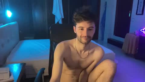 Snapshot of placebo14 chatting on 02-02-25, 05:10 placebo14 online show from 02-02-25, 05:10