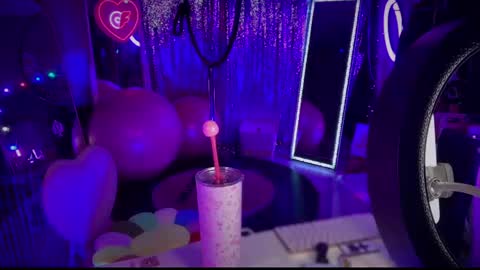 Dumb bimbo fuck doll online show from 02-19-25, 04:12