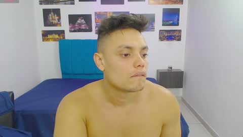 Snapshot of playboy_sex6 chatting on 01-25-25, 07:18 PETER online show from 01-25-25, 07:18