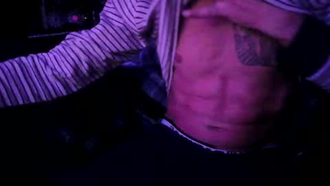 Snapshot of player841 chatting on 12-12-24, 11:03 Leonardo online show from 12-12-24, 11:03