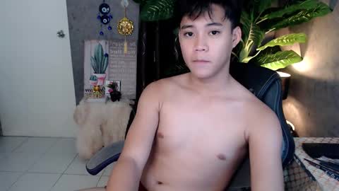 Kenzo online show from 12-15-24, 02:05