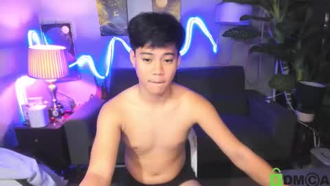 Kenzo online show from 09-29-25, 12:27