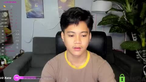 Kenzo online show from 10-25-25, 10:23