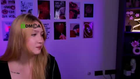 Snapshot of playful_sophie chatting on 07-03-26, 07:31 Sophie online show from 07-03-26, 07:31