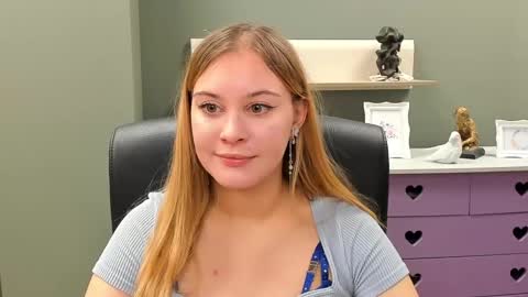 Valeria online show from 02-01-25, 11:32