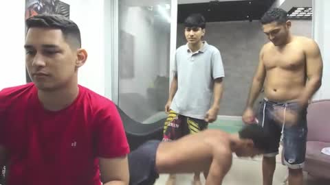 Snapshot of playhardsex chatting on 01-31-25, 11:56   online show from 01-31-25, 11:56