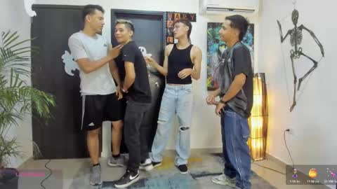 Snapshot of playhardsex chatting on 10-11-25, 11:14   online show from 10-11-25, 11:14