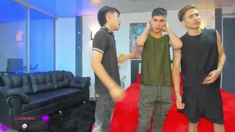 Snapshot of playhardsex chatting on 02-05-26, 11:20 online show from 02-05-26, 11:20