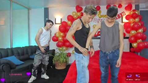 Snapshot of playhardsex chatting on 02-09-26, 11:09 online show from 02-09-26, 11:09