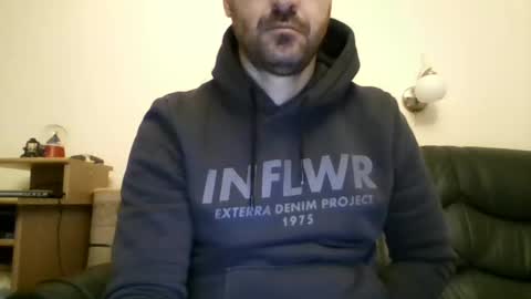 Snapshot of playman83 chatting on 12-16-24, 07:04 playman83 online show from 12-16-24, 07:04