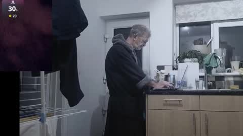 Play Me online show from 11-16-25, 03:23