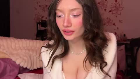 PlayfulDoll online show from 05-04-26, 12:39