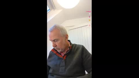 Snapshot of pleasedominateme chatting on 01-26-25, 04:09 Pleasedominateme online show from 01-26-25, 04:09