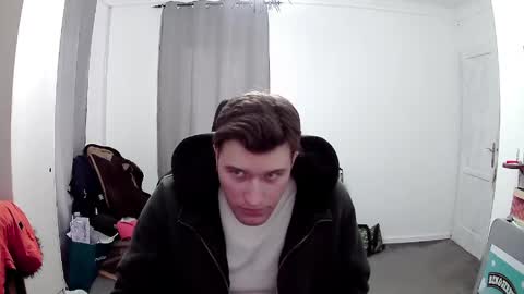 plkrisztian online show from 04-02-26, 01:53