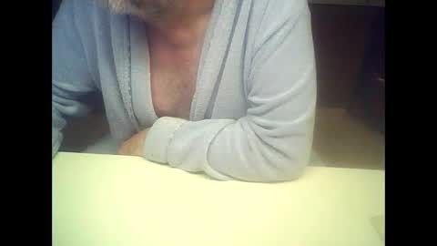 Snapshot of plot64 chatting on 12-08-24, 08:04 plot64 online show from 12-08-24, 08:04