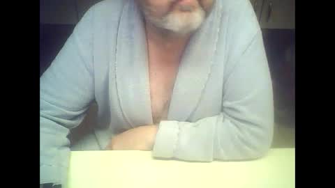 Snapshot of plot64 chatting on 02-09-25, 08:24 plot64 online show from 02-09-25, 08:24