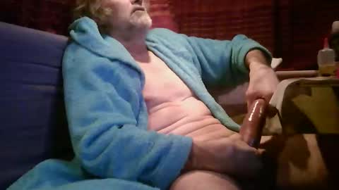 Fratzz online show from 02-17-25, 09:52