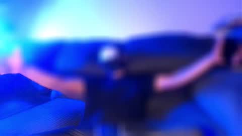 StraightPlush online show from 10-25-25, 08:00