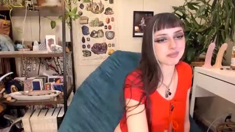 Snapshot of pluto_astrology chatting on 02-14-26, 11:01 Goddess Pluto online show from 02-14-26, 11:01