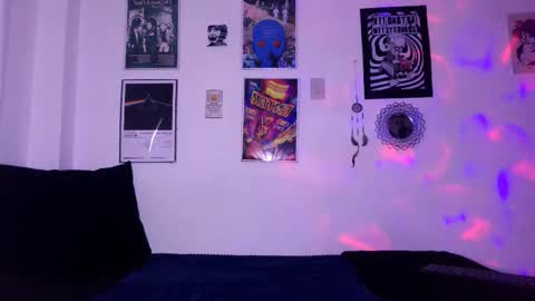    online show from 10-29-25, 12:35