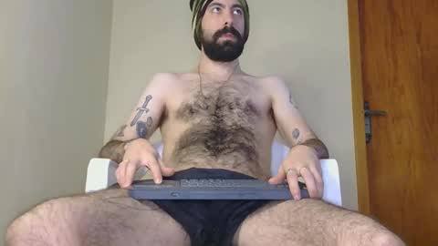 Snapshot of po3t3r0 chatting on 01-17-25, 10:55 juan online show from 01-17-25, 10:55