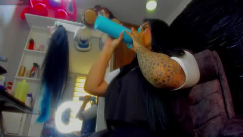 catalina online show from 03-11-26, 01:39