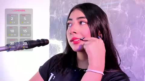 Snapshot of pocahontaslatinaa chatting on 07-07-26, 12:20 pocahonta online show from 07-07-26, 12:20