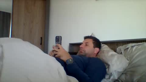 Snapshot of pochivka chatting on 04-19-26, 01:21 pochivka online show from 04-19-26, 01:21