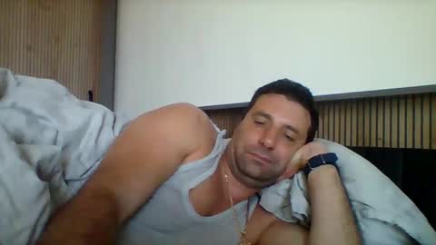 Snapshot of pochivka chatting on 04-25-26, 02:58 pochivka online show from 04-25-26, 02:58