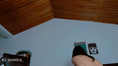 IG ipoetica  online show from 12-27-24, 04:58