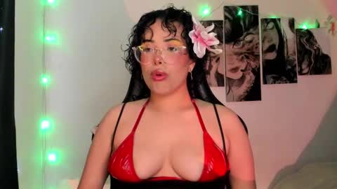 Willow                      Hours 12pm to 630pm Colombian time FRIDAY AND SUNDAY FREE DAYS online show from 01-07-26, 05:26