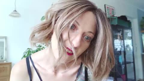 Snapshot of pokusss chatting on 10-03-25, 12:46 pokusss online show from 10-03-25, 12:46