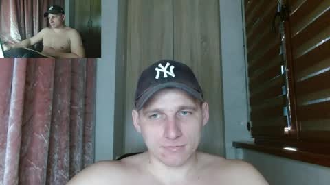 Poliglotjoe2 online show from 04-13-26, 03:06