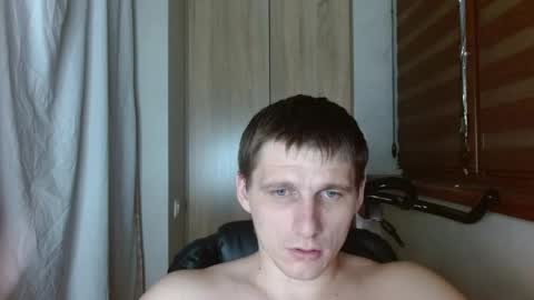 Snapshot of poliglotjoe2 chatting on 06-02-26, 06:43 Poliglotjoe2 online show from 06-02-26, 06:43