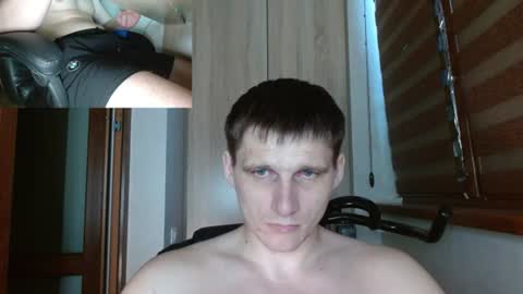 Snapshot of poliglotjoe2 chatting on 06-22-26, 04:09 Poliglotjoe2 online show from 06-22-26, 04:09