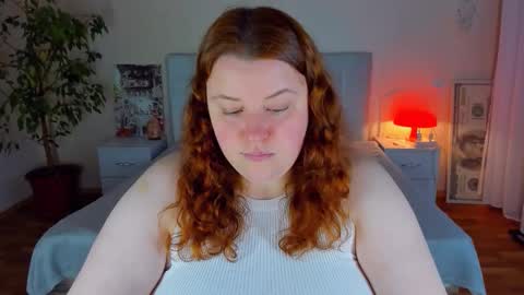 Snapshot of polinasallivan chatting on 05-11-26, 04:15 Polina online show from 05-11-26, 04:15