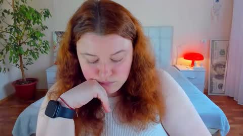Snapshot of polinasallivan chatting on 05-15-26, 02:46 Polina online show from 05-15-26, 02:46