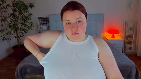 Snapshot of polinasallivan chatting on 06-09-26, 04:07 Polina online show from 06-09-26, 04:07