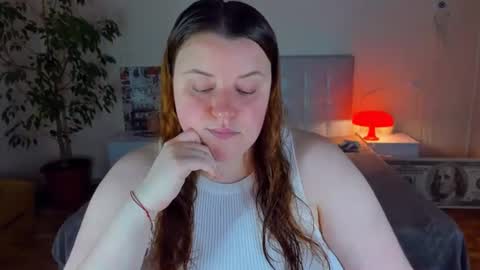 Snapshot of polinasallivan chatting on 07-31-26, 05:34 Polina online show from 07-31-26, 05:34